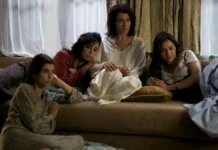 Rock the Casbah (2013) Rock the Casbah obitelj